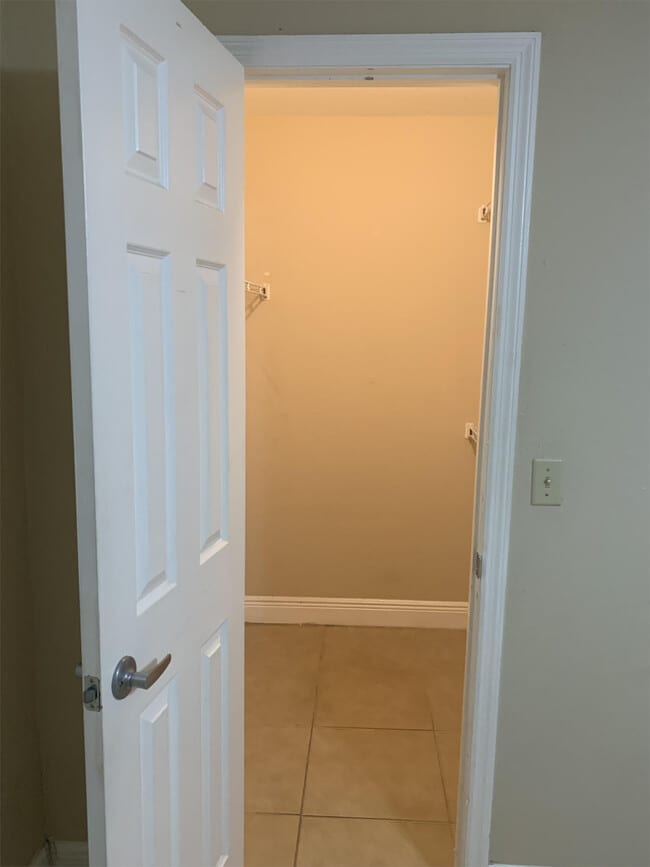 Photo - 3370 Pinewalk Dr N