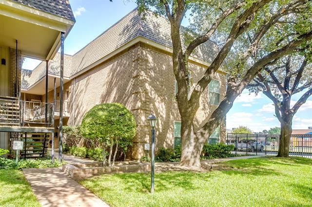 Photo - 4420 Harlanwood Dr Unidad 132