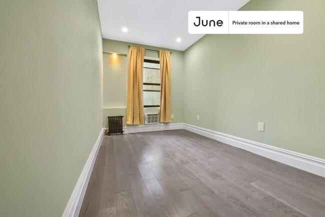 Photo - Room in Shared 3 bed/1 bath home Unidad A