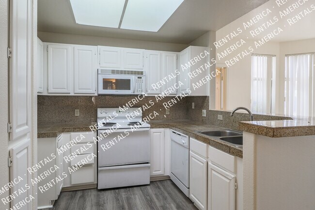 11375 E Sahuaro Dr Unit 1070