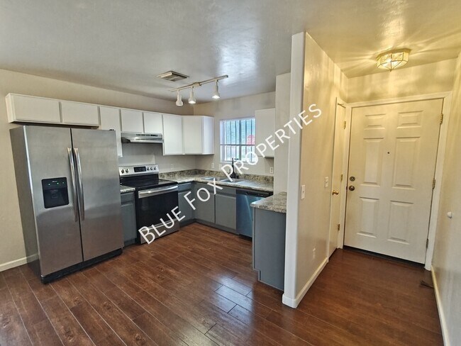 Photo - 100 E Medina Rd