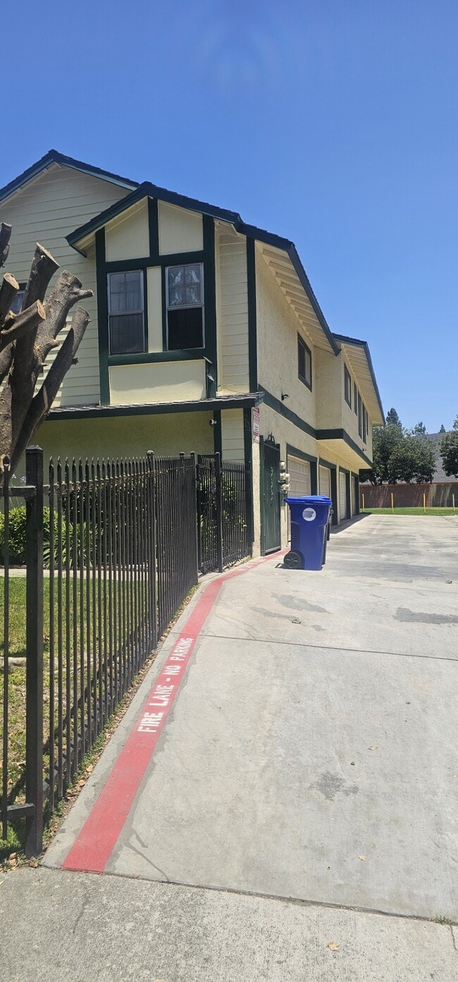 Photo - 204 Grayson Way Apartments Unit # C