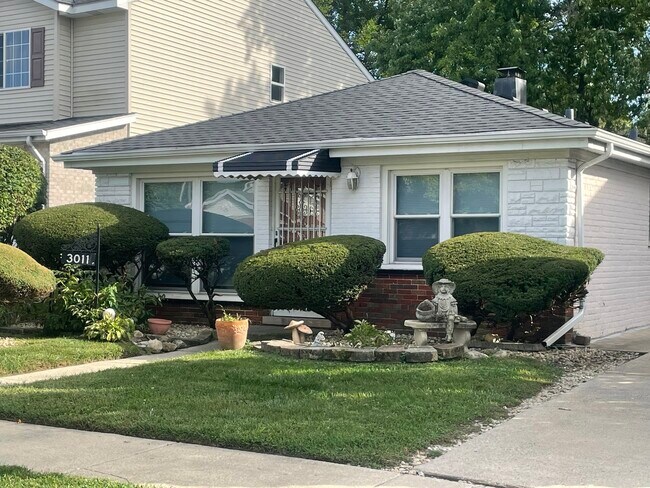 Photo - 3011 140th Pl