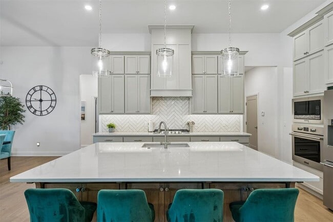 Photo - 11717 Josie Ln
