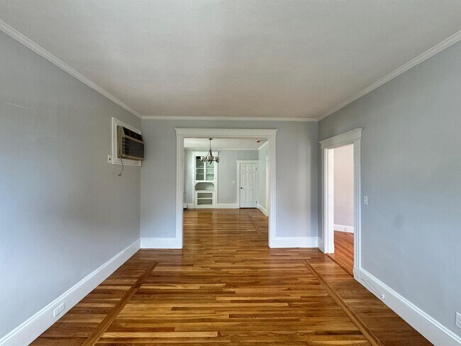 Photo - 136 Sharon St Unit 136