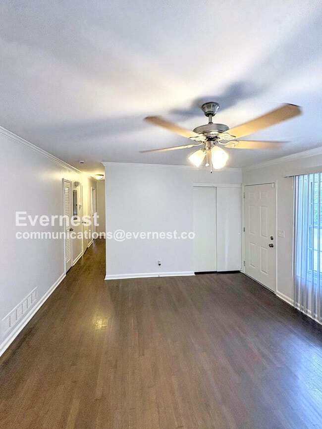 Photo - 3963 Bouldercrest Rd