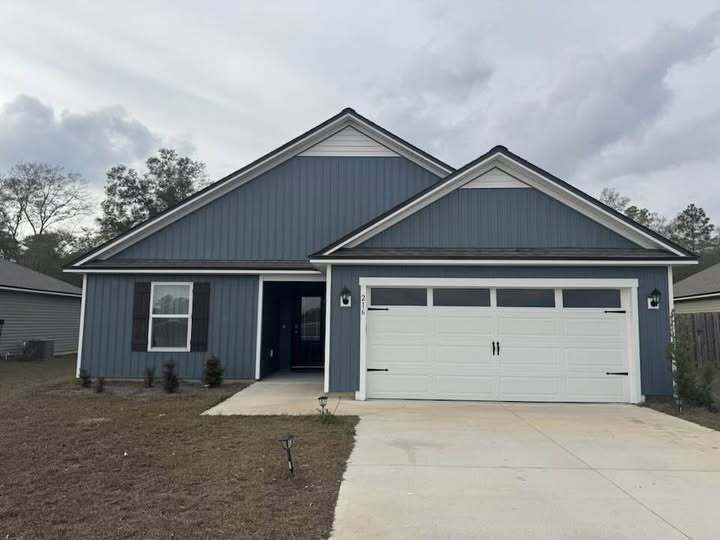 Photo - 216 Michaels Way