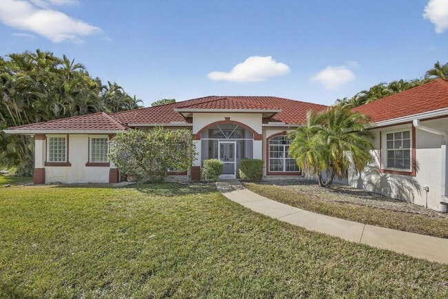 Photo - 1940 S Club Dr