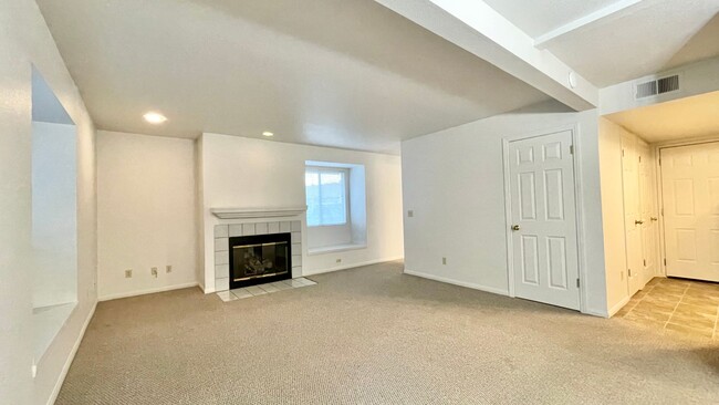 Photo - 2 Bedroom Condo with 2-Car Garage in Parkside Condominiums by Meadow Park Unit 26