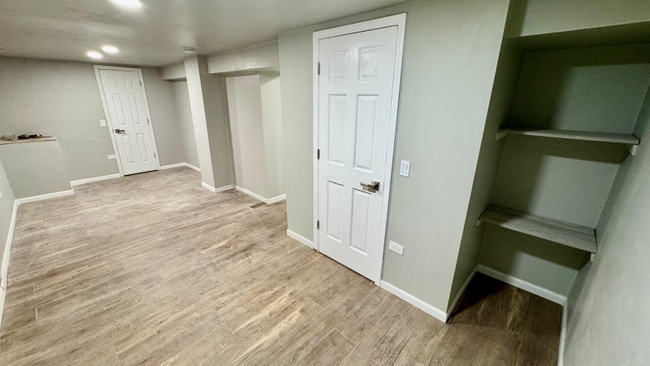 Photo - 1254 N Bosworth Ave Unit 1F