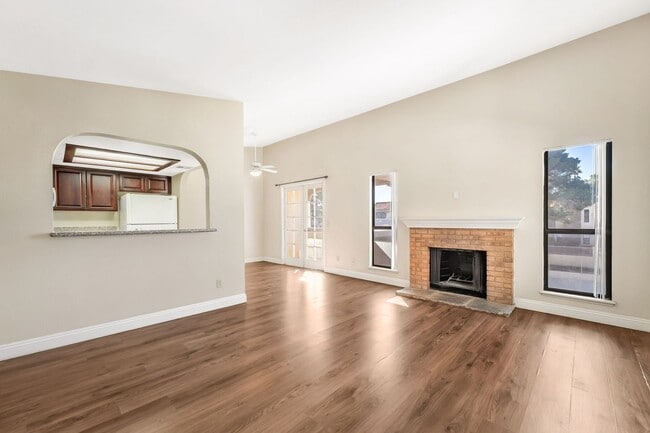 Photo - 2 Bedroom Condo!