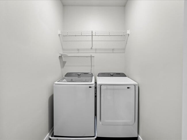 Photo - 8 Jaro Wy Unidad 203