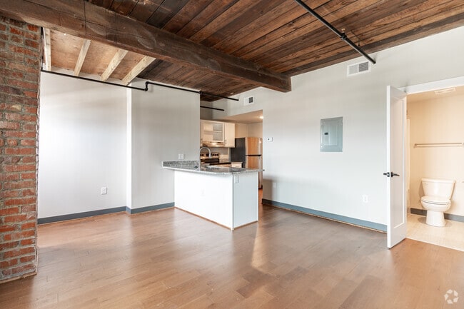 The Pipeline 1BR, 1BA