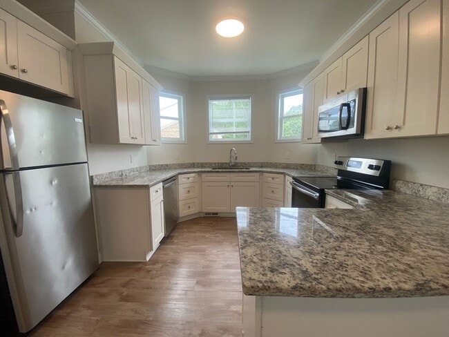 Photo - PRE-LEASING FOR AUGUST 2026!