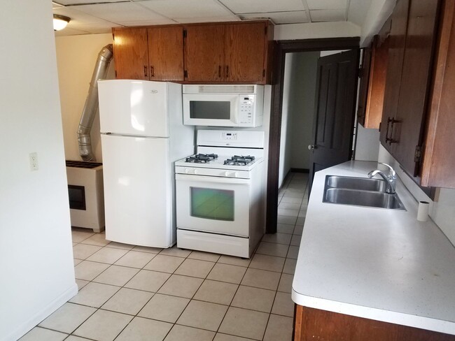 Building Photo - nre317 Unit 319