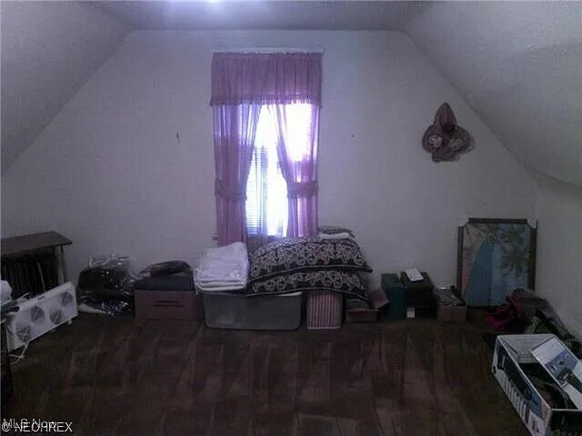 Photo - 1316 E 91st St