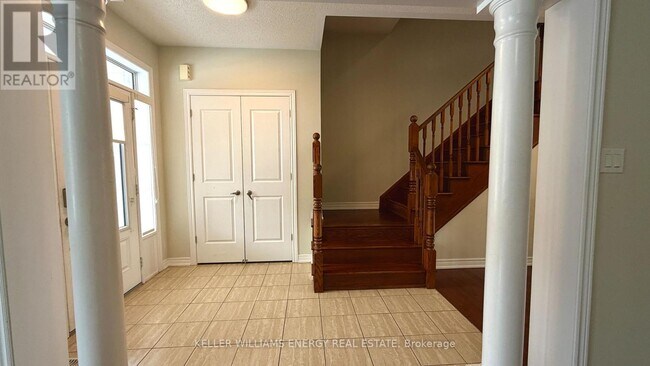 Photo - 53 Raven Cross Ave