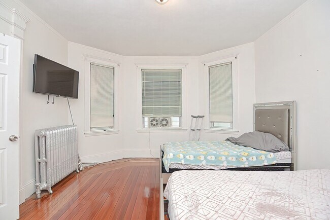 Photo - 17 Michigan Ave Unit 2