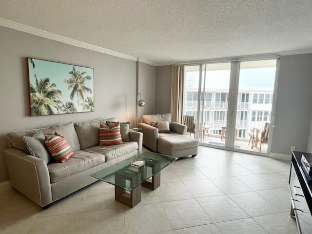 Photo - 3540 S Ocean Blvd Unidad 910 Rental