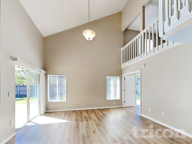Photo - 1330 Gangplank Dr