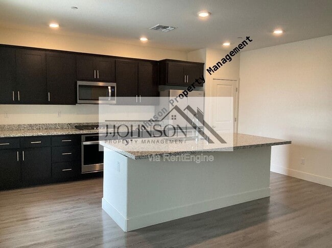 Photo - 994 Osprey Dr