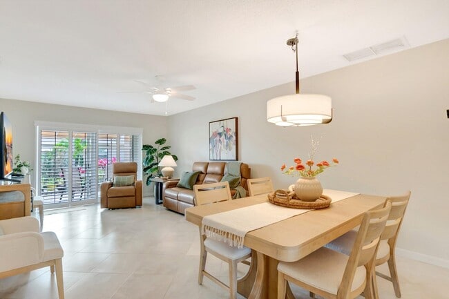 Photo - 20909 Sedgewick Dr