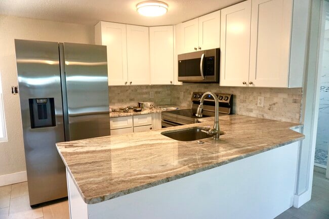 Photo - 506 Engman St