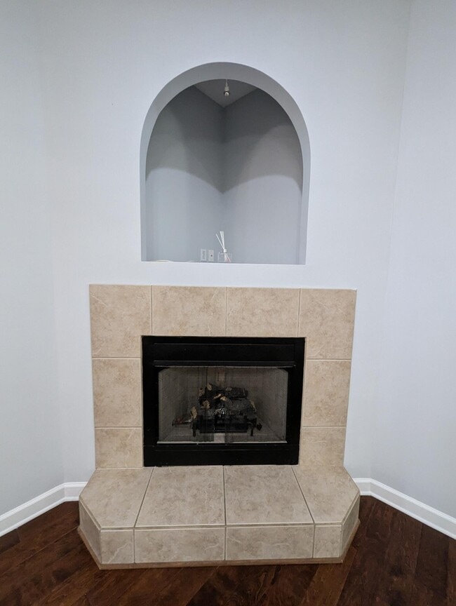 Photo - 462 Sandmore Shores Dr