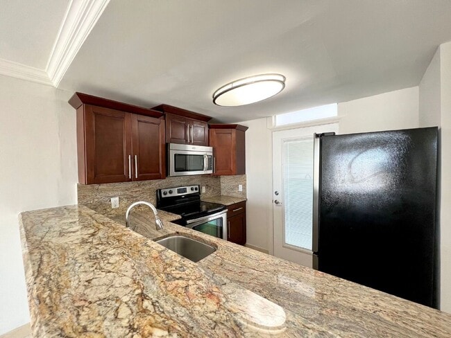 Photo - 1045 10th St Unit Apartment 902