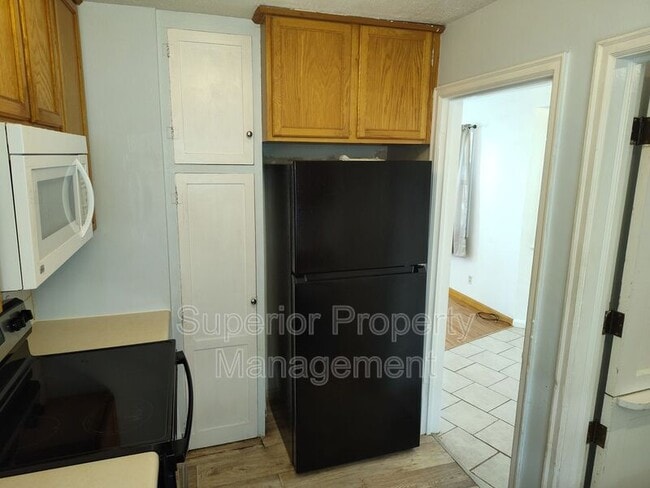 Photo - 2121 Park Pl