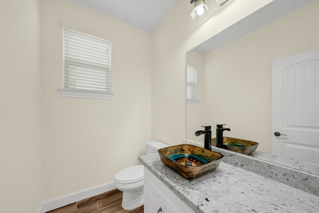 Photo - 16936 W Ivanhoe St