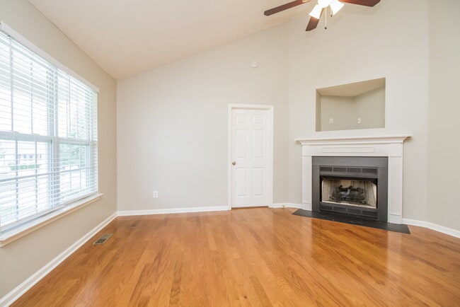 Photo - 900 Pebble Beach Cir