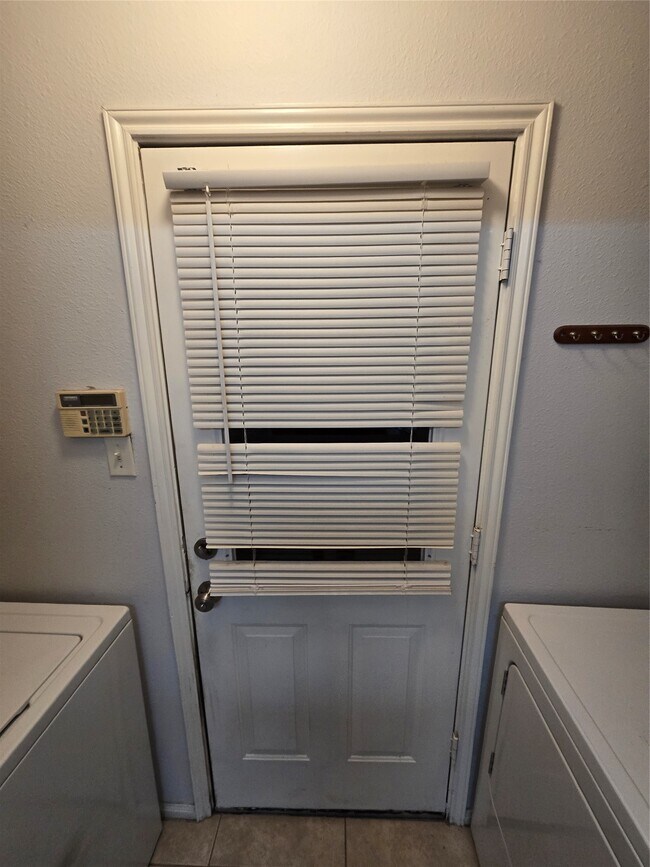 Photo - 938 Birnham Woods Blvd