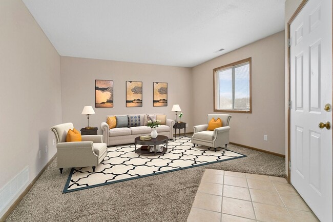 Photo - 1300-1336 Crosswinds Court