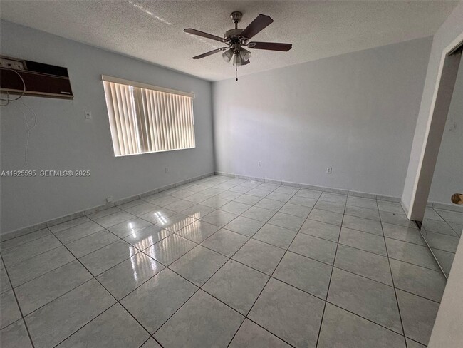 Photo - 2712 NW 23rd Ave Unit 2712