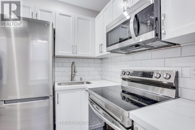 Photo - 140 Wellington St
