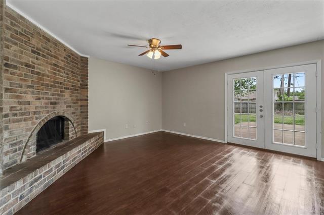 Photo - 7012 Lincolnshire Ln