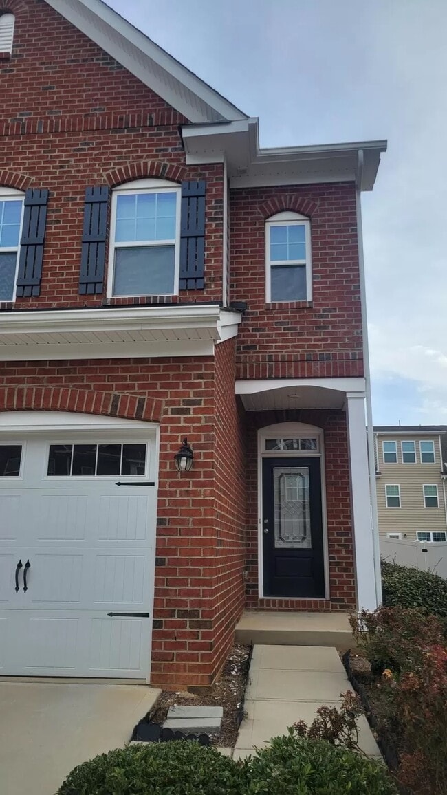 Photo - 107 Dellbrook St