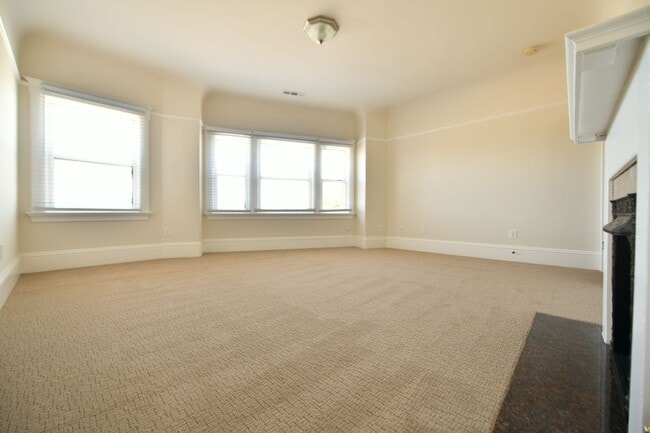 Photo - 3061-3061 Adeline St Unit 3061