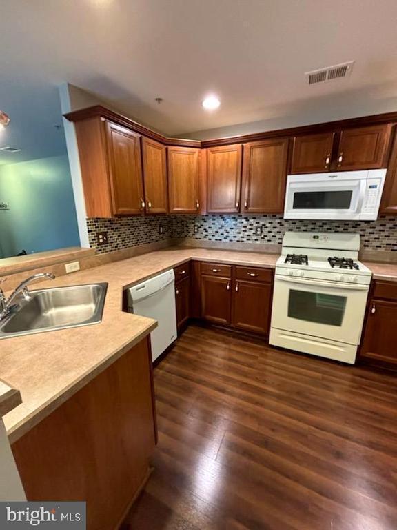 Photo - 14 Highbridge Ln