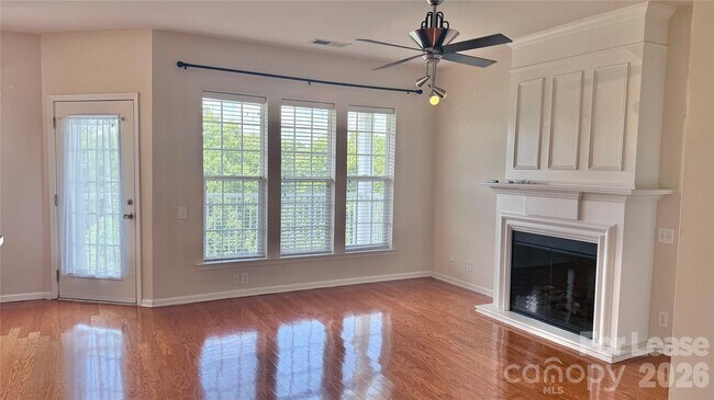 Photo - 14668 Via Sorrento Dr