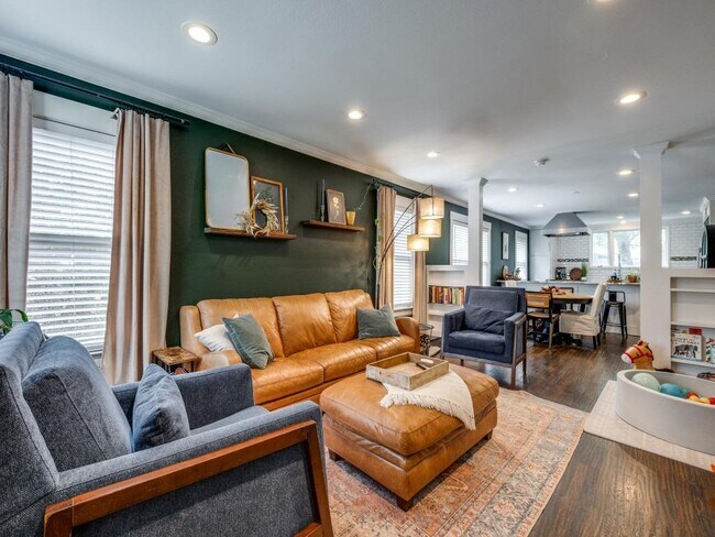 Photo - 6009 Ross Ave