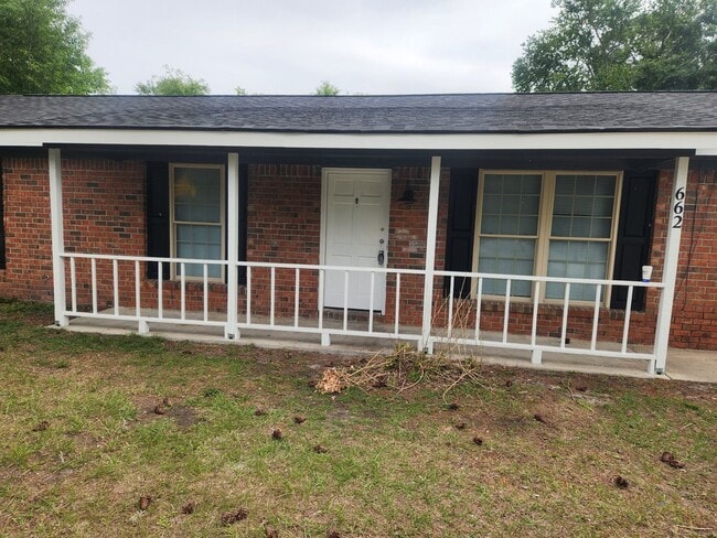 Photo - FOR RENT