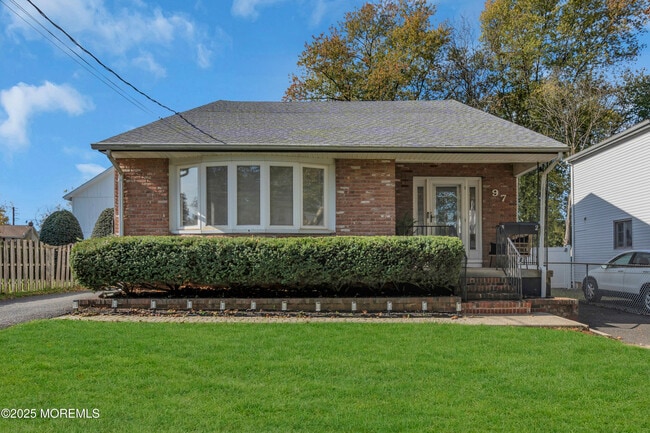 Photo - 97 Monmouth Ave