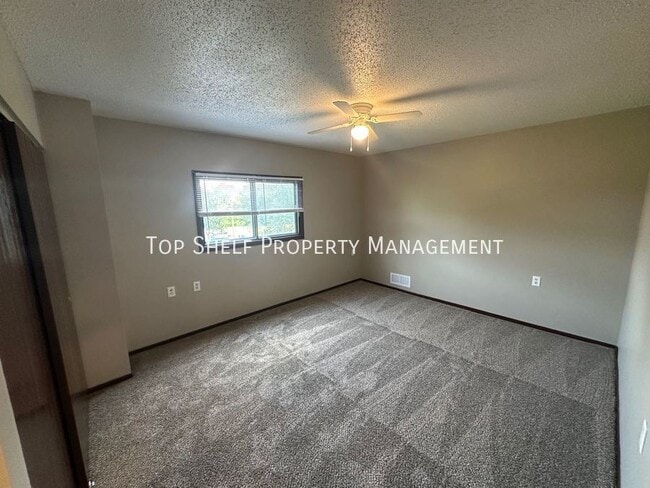 Photo - 1330 Williams St