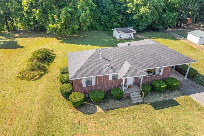 Photo - 3285 Munford Giltedge Rd