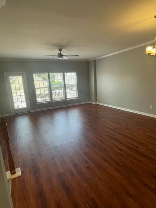 Photo - MOVE IN SPECIAL! $200 OFF FIRST MONTHS REN...