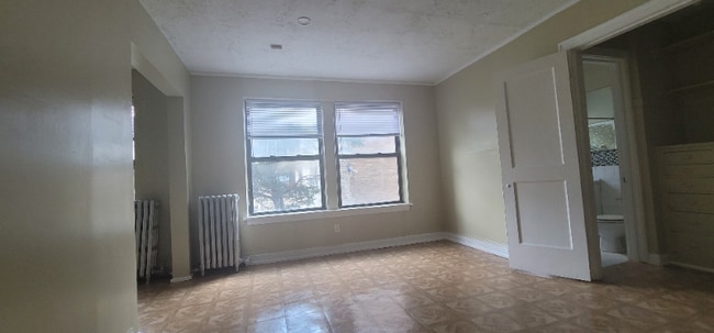 Building Photo - 156 N Central Ave Rental