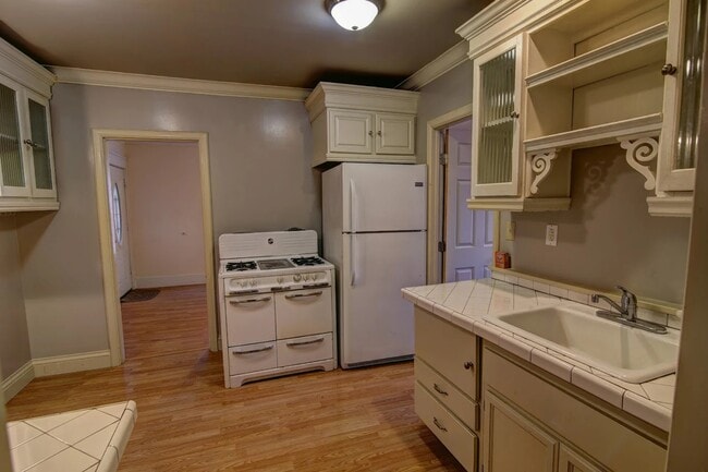 Cocina - 924 Virginia St