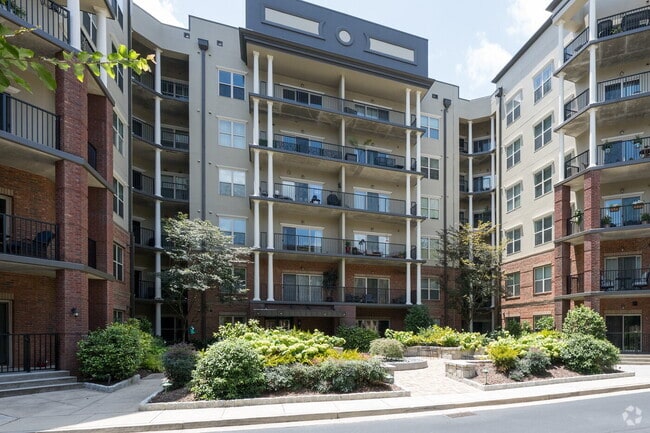 Building Photo - 200 River Vista Drive Unit #412 Rental